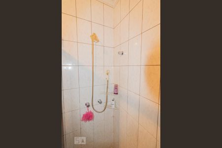 Casa à venda com 250m², 3 quartos e 2 vagasBanheiro da Suíte