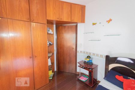 Casa à venda com 250m², 3 quartos e 2 vagasDormitório 1