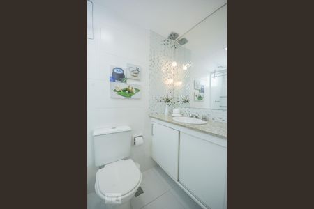 Banheiro da Suíte de apartamento à venda com 3 quartos, 84m² em Botafogo, Rio de Janeiro