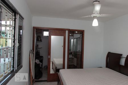 Casa à venda com 170m², 3 quartos e sem vagaSuíte