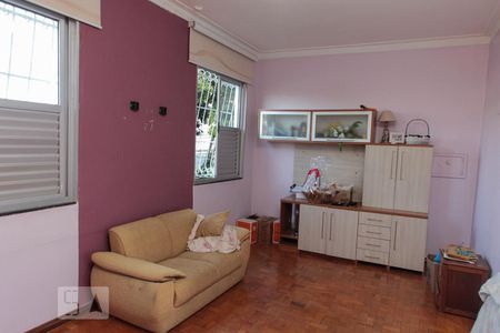 Casa à venda com 170m², 3 quartos e sem vagaQuarto 2