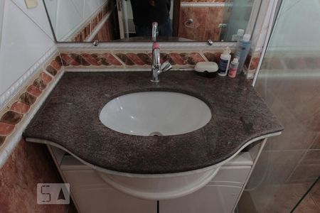 Casa à venda com 170m², 3 quartos e sem vagaBanheiro da Suíte