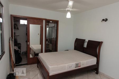 Casa à venda com 170m², 3 quartos e sem vagaSuíte