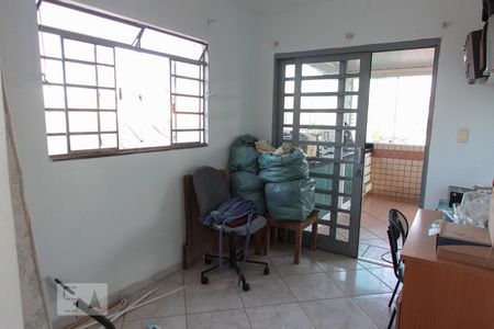 Casa à venda com 170m², 3 quartos e sem vagaSala do Terraço