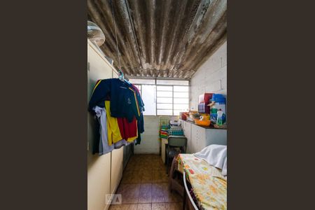 Casa à venda com 220m², 6 quartos e 8 vagas Casa à venda com 220m², 6 quartos e 8 vagasÁrea