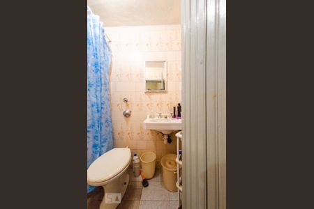 Casa à venda com 220m², 6 quartos e 8 vagas