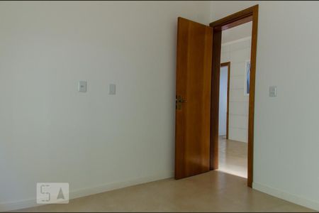 Quarto 1 de casa para alugar com 1 quarto, 25m² em São José, Canoas