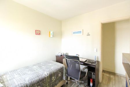 Apartamento à venda com 84m², 3 quartos e 2 vagasQuarto 2