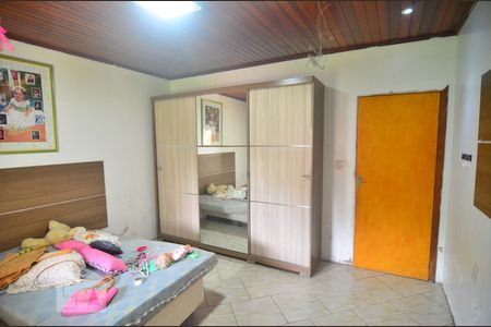 Casa à venda com 1000m², 4 quartos e 2 vagasQuarto 1 casa 1