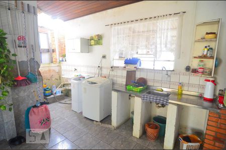 Casa à venda com 1000m², 4 quartos e 2 vagasVaranda casa 1