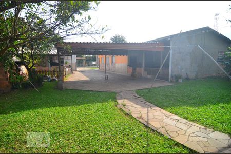 Casa à venda com 1000m², 4 quartos e 2 vagasPátio
