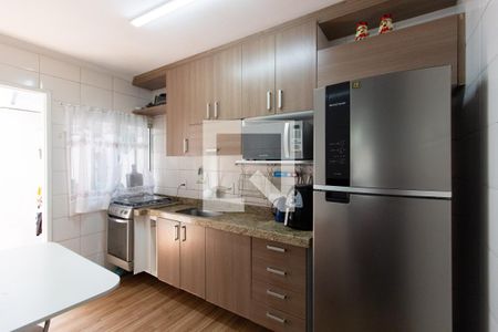 Casa de condomínio à venda com 78m², 2 quartos e 1 vagaCozinha