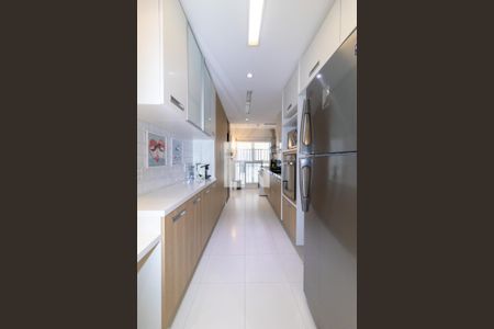 Apartamento para alugar com 99m², 2 quartos e 2 vagas Apartamento para alugar com 99m², 2 quartos e 2 vagasCozinha