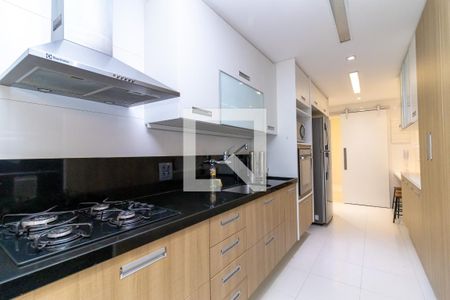 Apartamento para alugar com 99m², 2 quartos e 2 vagasCozinha