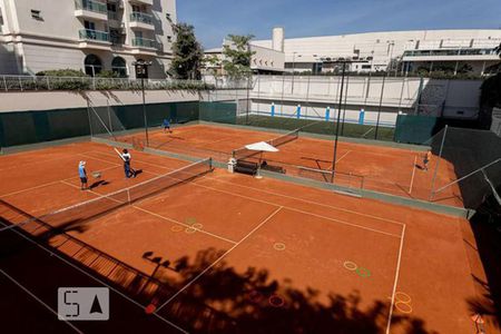 Apartamento para alugar com 99m², 2 quartos e 2 vagasQuadra