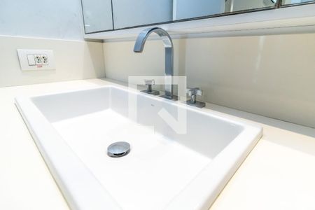 Apartamento para alugar com 99m², 2 quartos e 2 vagasBanheiro da Suíte