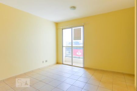 Sala de apartamento para alugar com 3 quartos, 110m² em Vila São Bento, Campinas