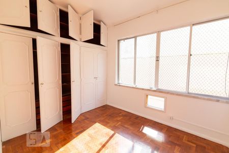 Quarto 1 de apartamento para alugar com 2 quartos, 69m² em Tijuca, Rio de Janeiro