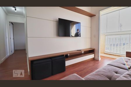 Sala de apartamento para alugar com 2 quartos, 58m² em Vila Falchi, Mauá