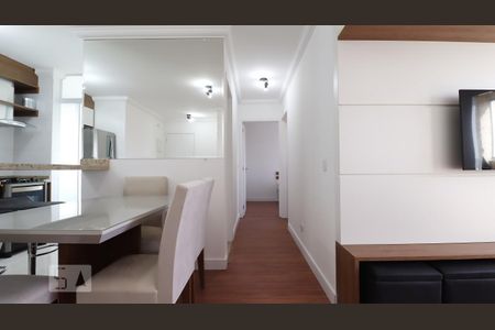 Sala de apartamento para alugar com 2 quartos, 58m² em Vila Falchi, Mauá