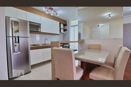 Apartamento para alugar com 58m², 2 quartos e 1 vaga Apartamento para alugar com 58m², 2 quartos e 1 vagaCozinha