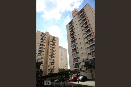 Apartamento para alugar com 56m², 2 quartos e 1 vagaFachada