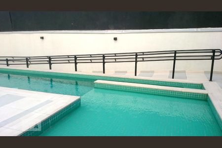 Studio para alugar com 30m², 1 quarto e 1 vagaPiscina