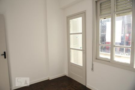 Quarto 2 de apartamento para alugar com 2 quartos, 50m² em Cidade Baixa, Porto Alegre