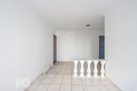 Sala de apartamento para alugar com 2 quartos, 62m² em Sítio Morro Grande, São Paulo
