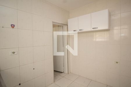 Cozinha de casa para alugar com 1 quarto, 50m² em Vila Palmeiras, São Paulo