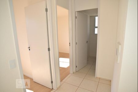 Corredor de apartamento para alugar com 2 quartos, 45m² em Campo Grande, Rio de Janeiro