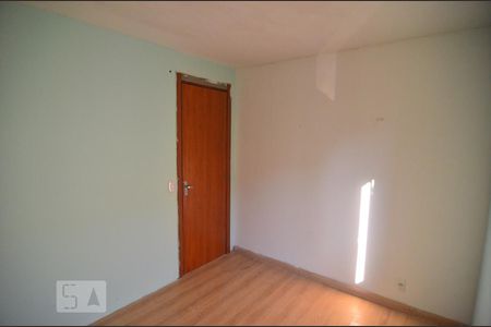 Quarto 2 de apartamento à venda com 2 quartos, 45m² em Rio Branco, Canoas