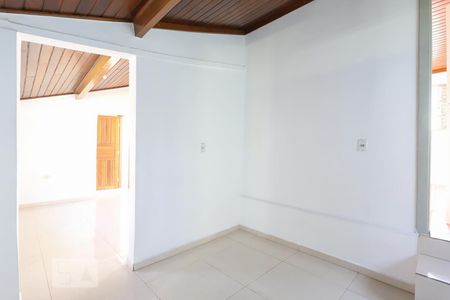 Casa à venda com 70m², 2 quartos e 1 vaga Casa à venda com 70m², 2 quartos e 1 vagaCozinha