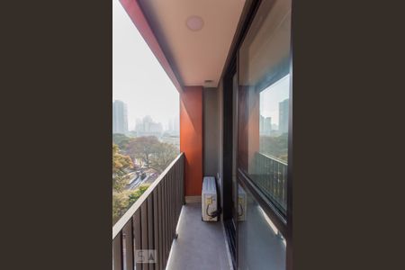 Varanda de kitnet/studio para alugar com 1 quarto, 20m² em Vila Mariana, São Paulo