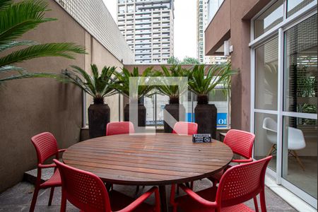 Apartamento para alugar com 64m², 2 quartos e 1 vagaÁrea comum