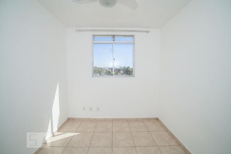 Quarto 1 de apartamento para alugar com 2 quartos, 50m² em São João Batista, Belo Horizonte