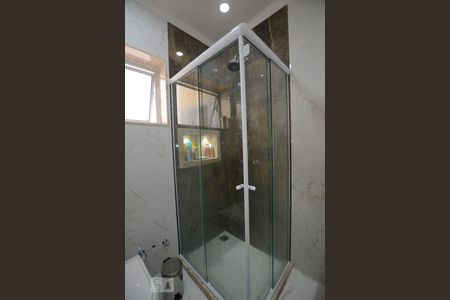 Apartamento à venda com 80m², 3 quartos e sem vagaBanheiro da suite