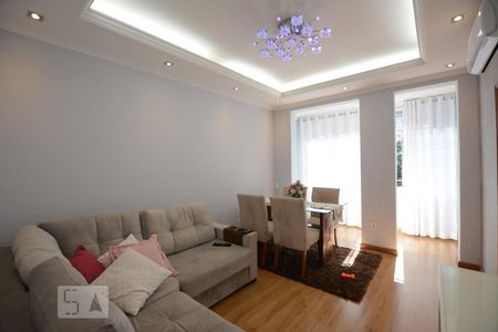 Sala de apartamento à venda com 3 quartos, 80m² em Bonsucesso, Rio de Janeiro