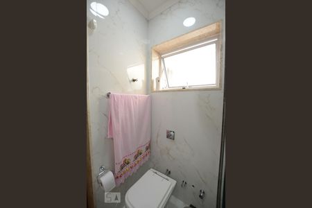 Apartamento à venda com 80m², 3 quartos e sem vagaBanheiro da suite