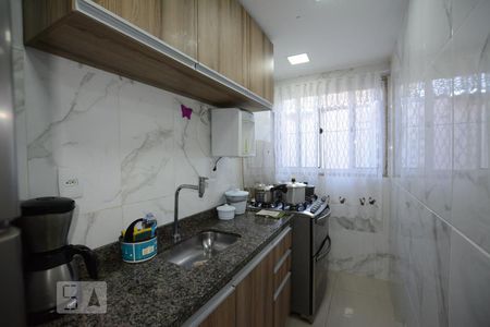Apartamento à venda com 80m², 3 quartos e sem vagacozinha 2