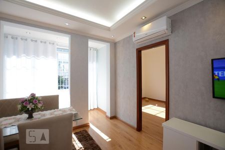 Sala de apartamento à venda com 3 quartos, 80m² em Bonsucesso, Rio de Janeiro