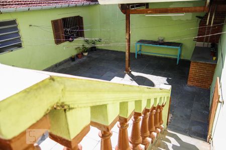 Casa à venda com 150m², 2 quartos e 4 vagas Casa à venda com 150m², 2 quartos e 4 vagasQuintal