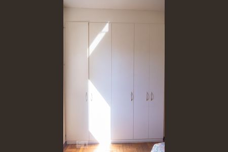 Apartamento à venda com 160m², 4 quartos e 1 vagaArmário da Suíte 1