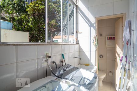 Apartamento à venda com 160m², 4 quartos e 1 vagaÁrea de Serviço