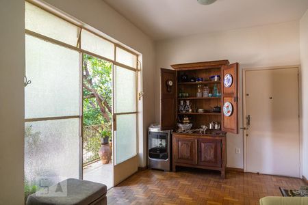 Sala 1 de apartamento à venda com 4 quartos, 160m² em Santo Agostinho, Belo Horizonte