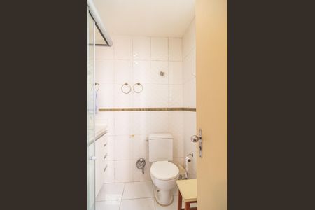 Apartamento à venda com 160m², 4 quartos e 1 vagaBanheiro da Suíte 2