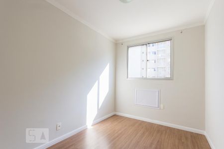 Quarto 1 de apartamento para alugar com 2 quartos, 52m² em Taquara, Rio de Janeiro