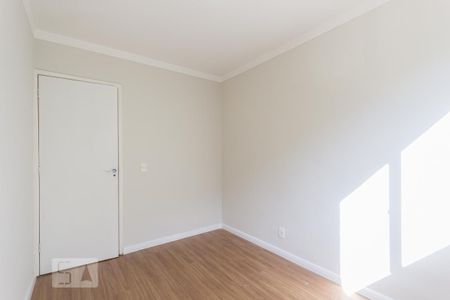 Quarto 1 de apartamento para alugar com 2 quartos, 52m² em Taquara, Rio de Janeiro