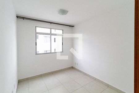 Quarto  de apartamento para alugar com 2 quartos, 65m² em Manacás, Belo Horizonte
