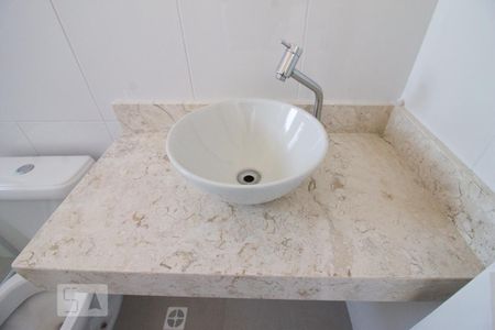 Detalhe banheiro de apartamento à venda com 2 quartos, 57m² em Vila Rosália, Guarulhos